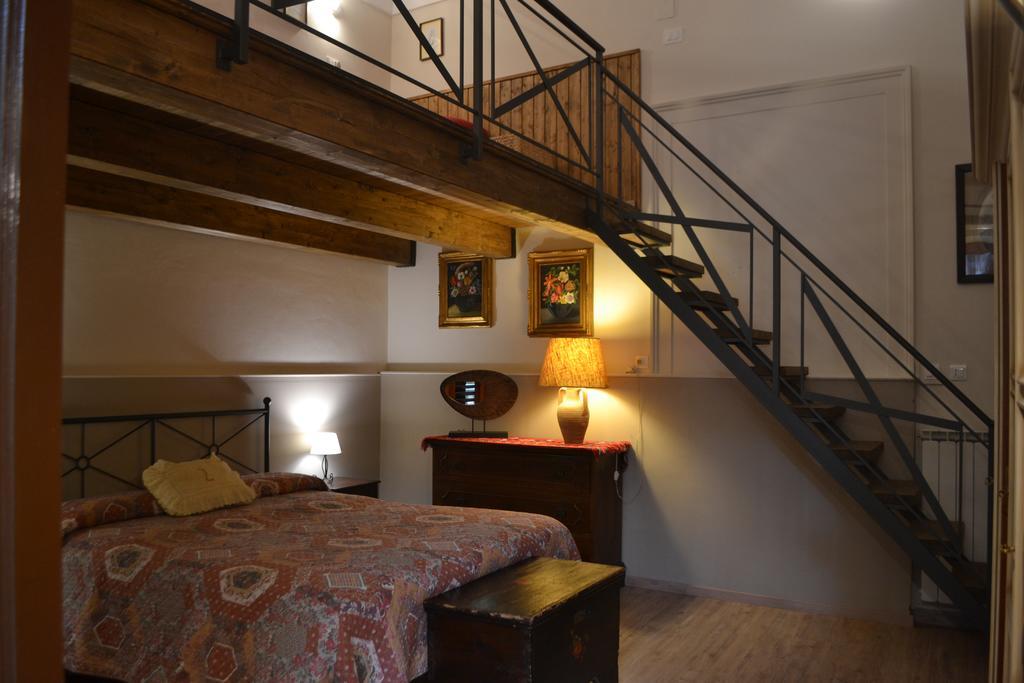 Villa Rosa Etna Apartments Zafferana Etnea Ruang foto