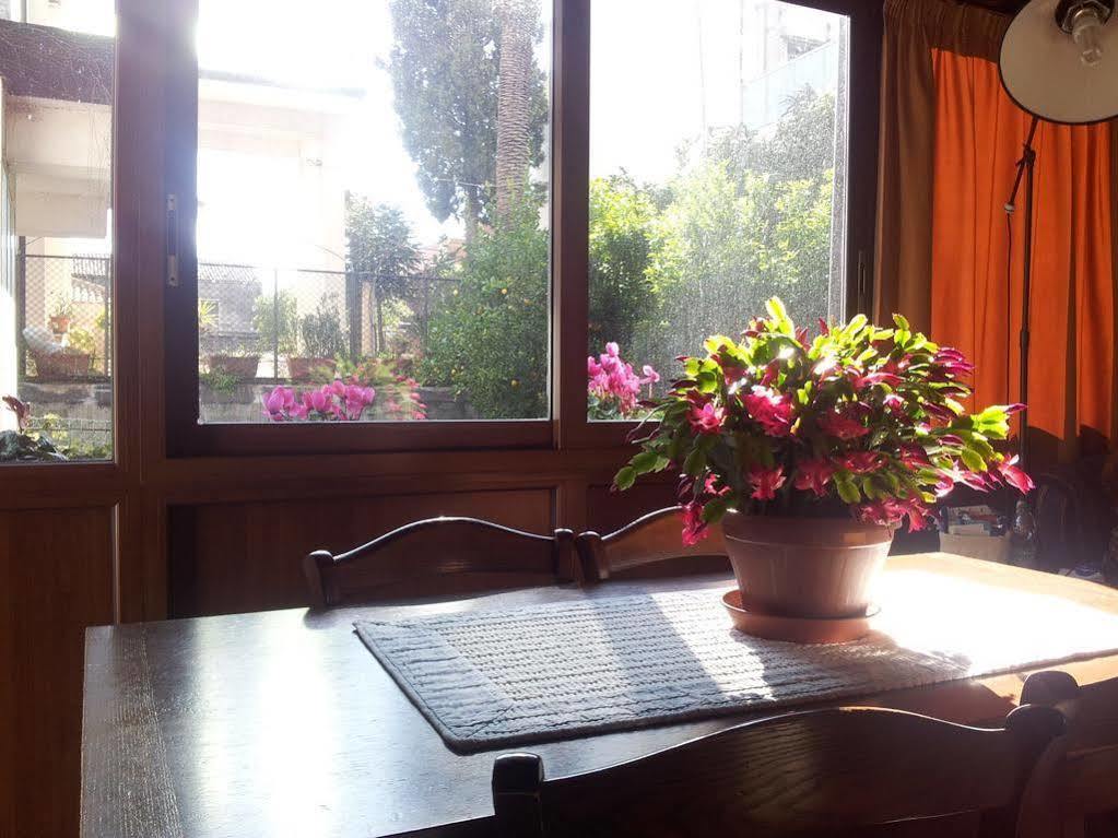 Villa Rosa Etna Apartments Zafferana Etnea Bagian luar foto