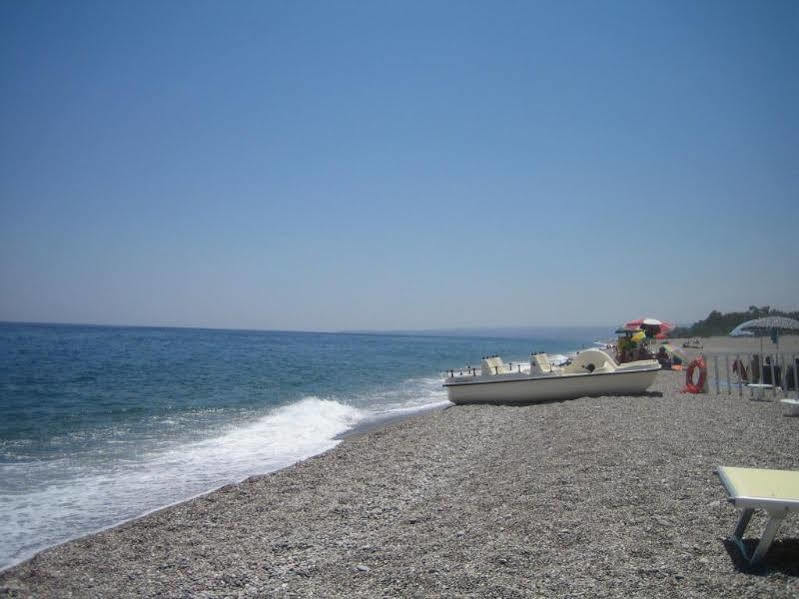 Villa Rosa Etna Apartments Zafferana Etnea Bagian luar foto
